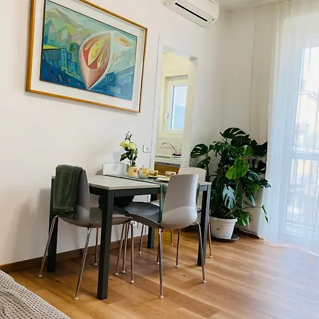 11 Apartamento Milán